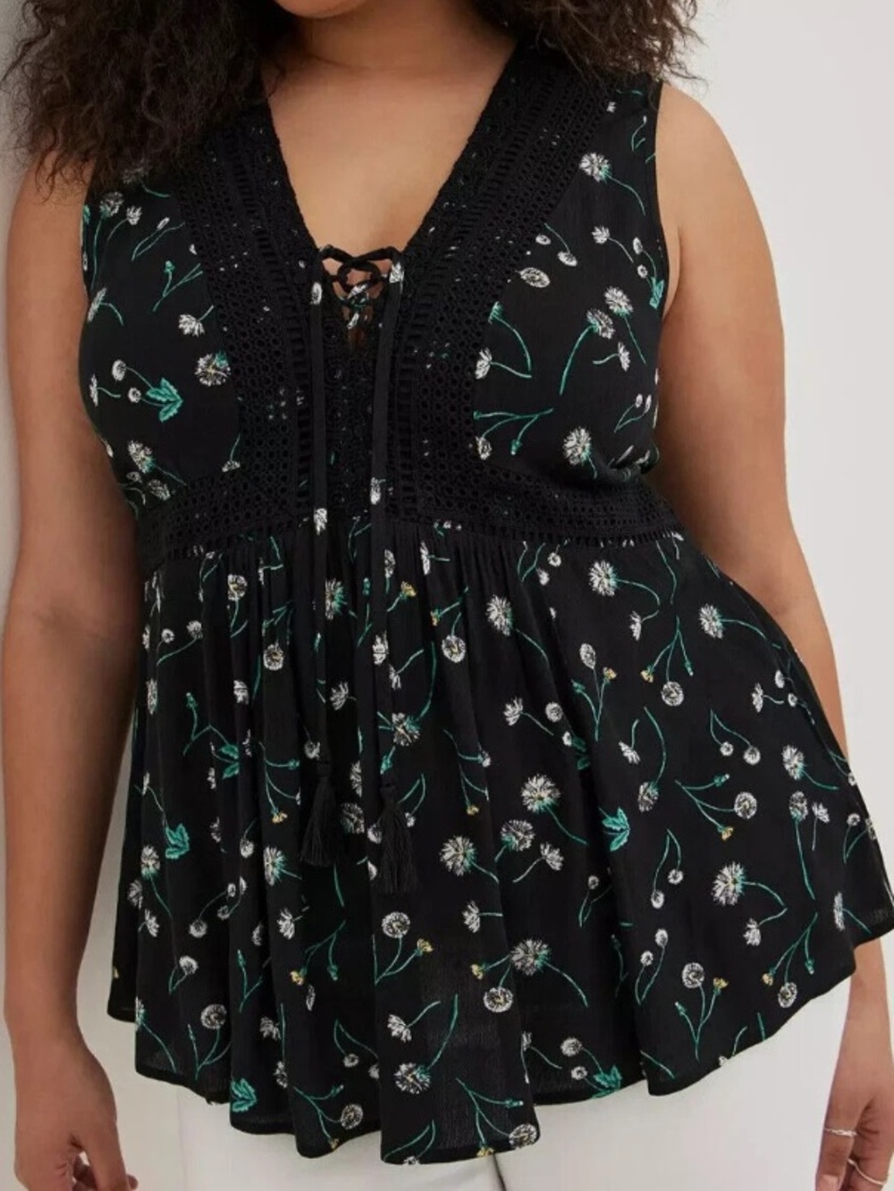 Torrid Babydoll Crinkle Gauze Crochet Inset Lace-Up Top Size 00/M/L
